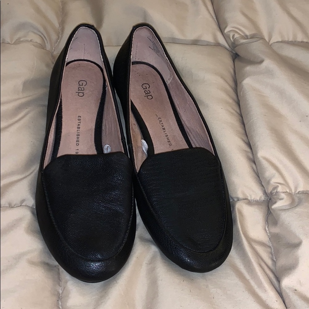 Gap loafers